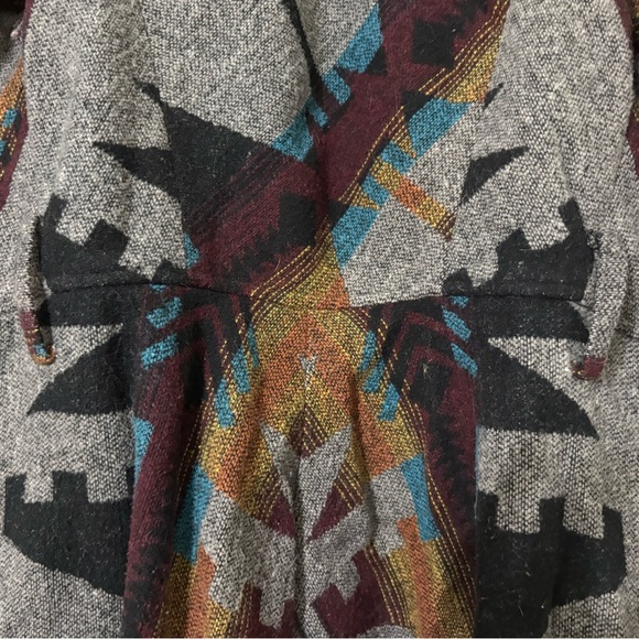 American Rag Multicolor Geometric Coat - Picture 5 of 6